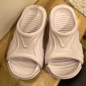 Balenciaga slides